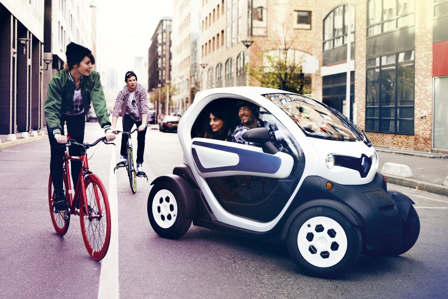 Renault_31699_global_en